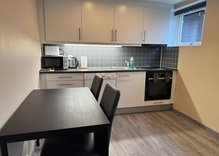 Appartement A Cozy Place To Over Tysvaer